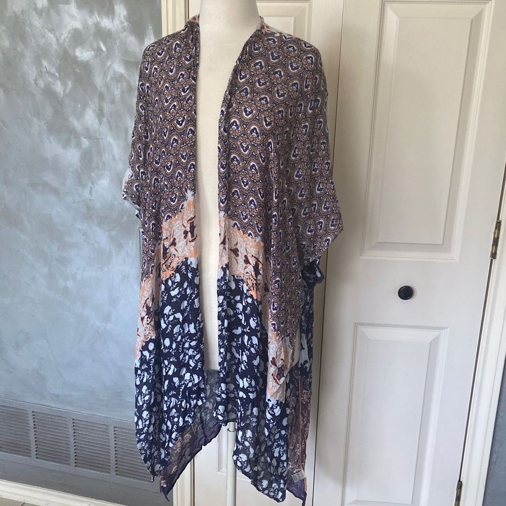 Wonderly Kimono O/S NWT